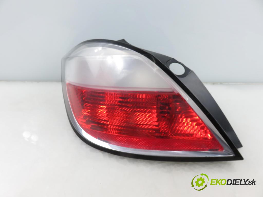 OPEL ASTRA H (A04) HB 2005 74,00 1.7 CDTI 100 - Z 17 DTH 1686,00 světlo levé zadní 24451835