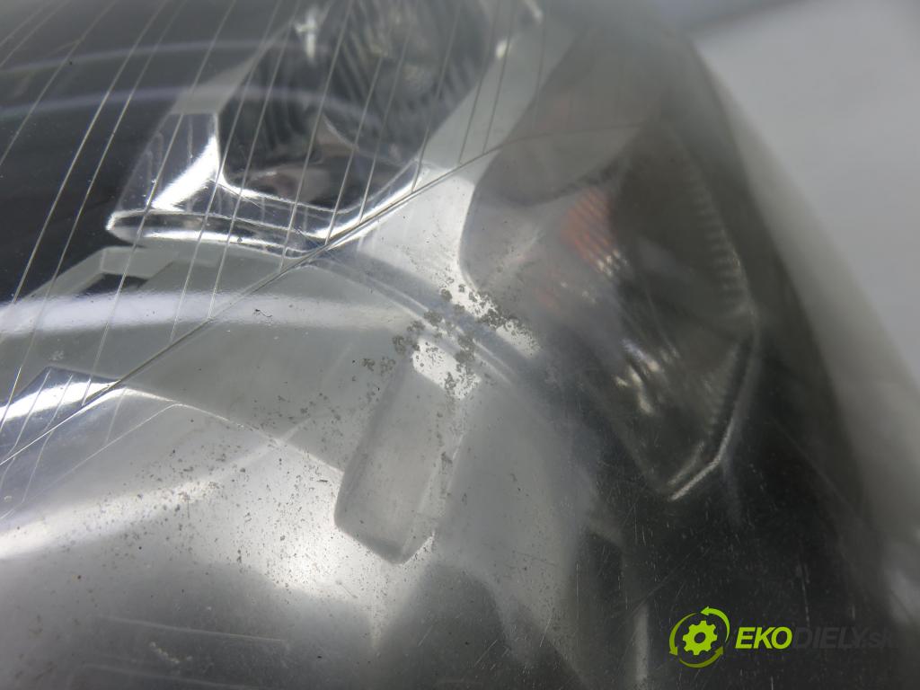 OPEL ZAFIRA B (A05) MINIVAN 2006 110,00 1.9 CDTI 150 - Z 19 DTH 1910,00 Svetlo LP 13252470