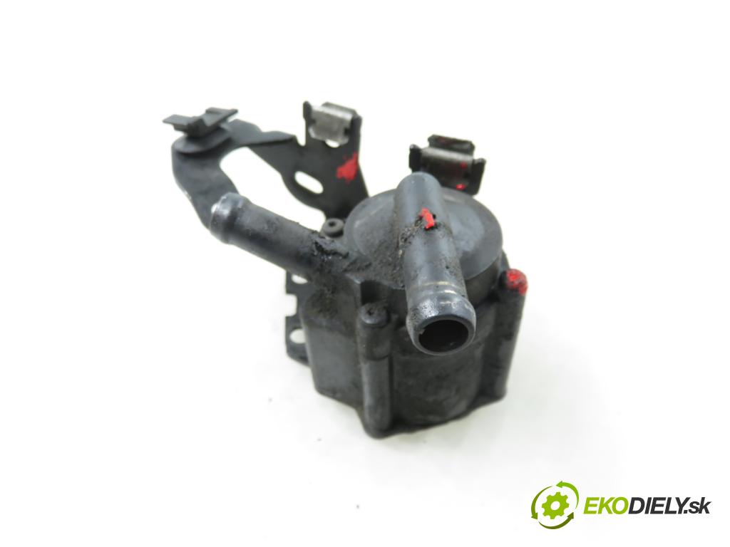 PEUGEOT 308 (4A_, 4C_) HB 2008 110,00 1.6 THP 150 - 5FX (EP6DT) 1598,00 Pumpa vody elektrická V756372180