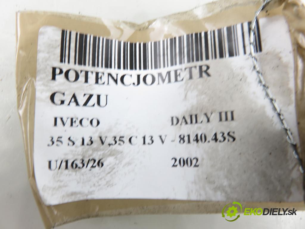 IVECO DAILY III skrzynia FURGON 2002 92,00 2.8 JTD 125 - 8140.43S 2798,00 Potenciometer plynu 500344802 ; 0281002359 ; F01C050008 (Potenciometer plynového pedálu)