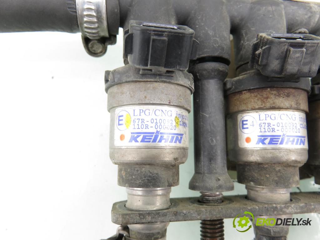 CITROEN BERLINGO / BERLINGO FIRST nadwozie wielkoprzestrzenne (MPV) KOMBIVAN 2005 80,00 1.6 16V (MFNFU) - NFU (TU5JP4) 1587,00 Lišta vstrekovacia LPG 67R010092 ; 67R010093