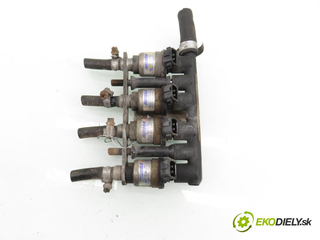 CITROEN BERLINGO / BERLINGO FIRST nadwozie wielkoprzestrzenne (MPV) KOMBIVAN 2005 80,00 1.6 16V (MFNFU) - NFU (TU5JP4) 1587,00 Lišta vstrekovacia LPG 67R010092 ; 67R010093