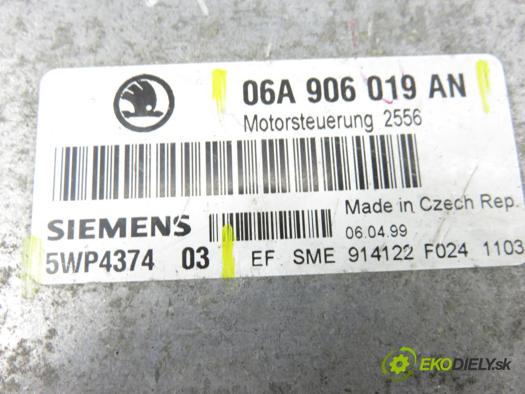 SKODA OCTAVIA I (1U2) LIFTBACK 2002 74,00 1.6 - AKL 1595,00 Riadiaca jednotka Motor 5WP437403 ; 06A906019AN