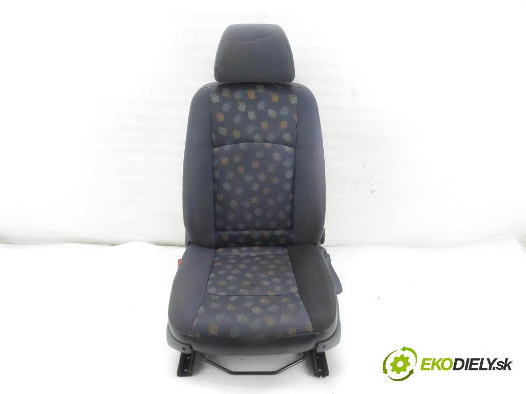 MERCEDES-BENZ VITO / MIXTO Skrzynia (W639) FURGON 2006 0,00 109 CDI - OM 646.980 2148,00 Sedadlo šoféri