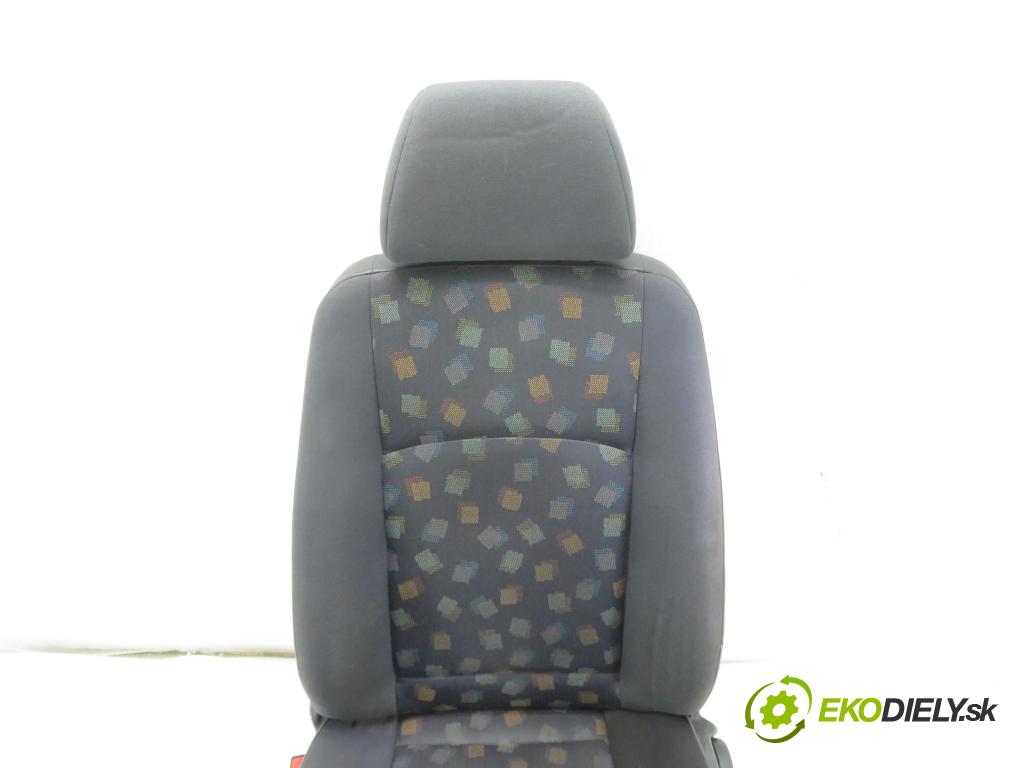 MERCEDES-BENZ VITO / MIXTO Skrzynia (W639) FURGON 2006 0,00 109 CDI - OM 646.980 2148,00 Sedadlo šoféri