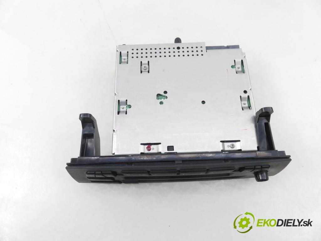 BMW 1 (E81) HB 2007 89,00 116 i 121 - N43 B16 A 1599,00 RADIO CD 9177209
