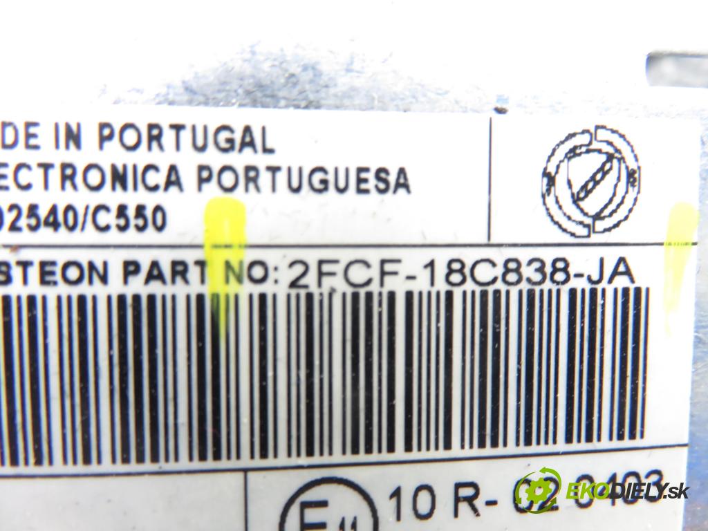 FIAT STILO Multi Wagon (192_) KOMBI 2004 66,00 1.4 16V - 192 B2.000 1368,00 RADIO CD 735374218 ; 2FCF18C838JA