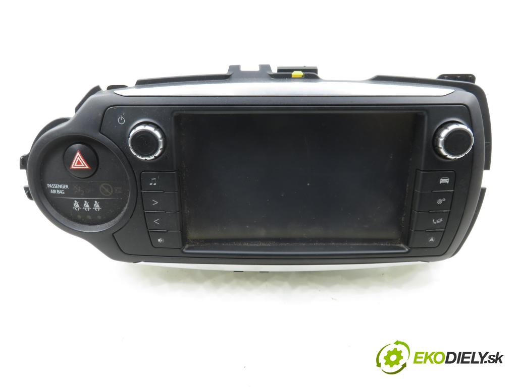 TOYOTA YARIS (_P13_) HB 2015 73,00 1.3 (NSP130_) - 1NR-FKE 1329,00 RADIO 861400D100
