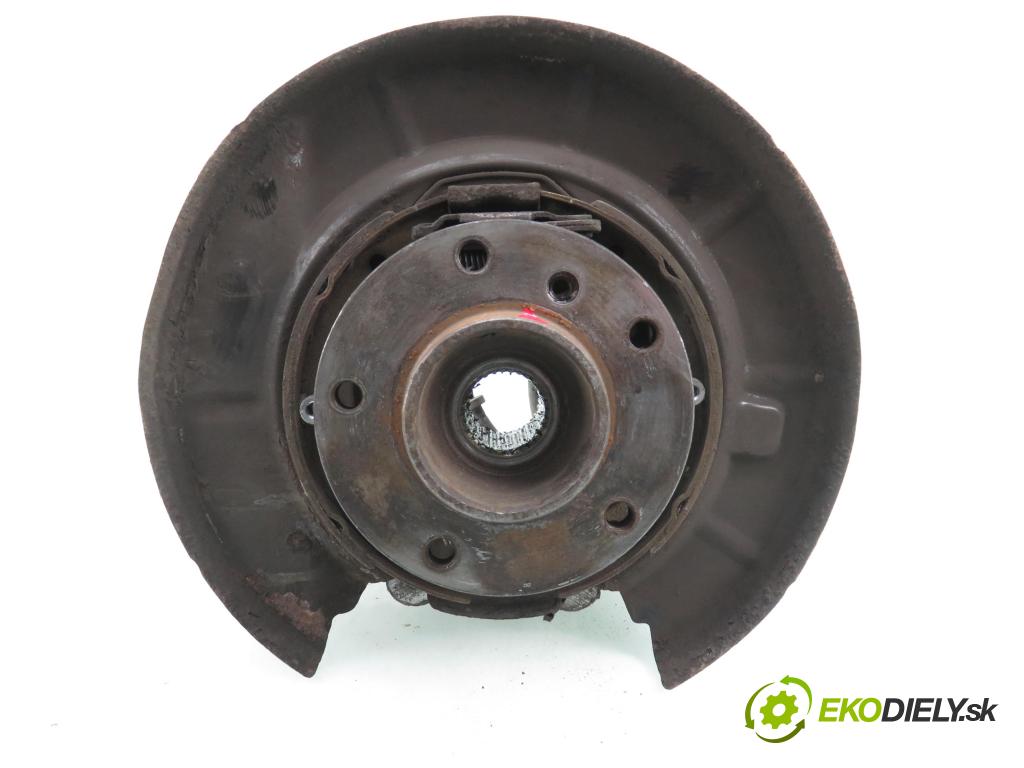 BMW 5 Touring (E39) KOMBI 2001 135,00 530 d - M57 D30 (306D1) 2926,00 náboj LT ABS