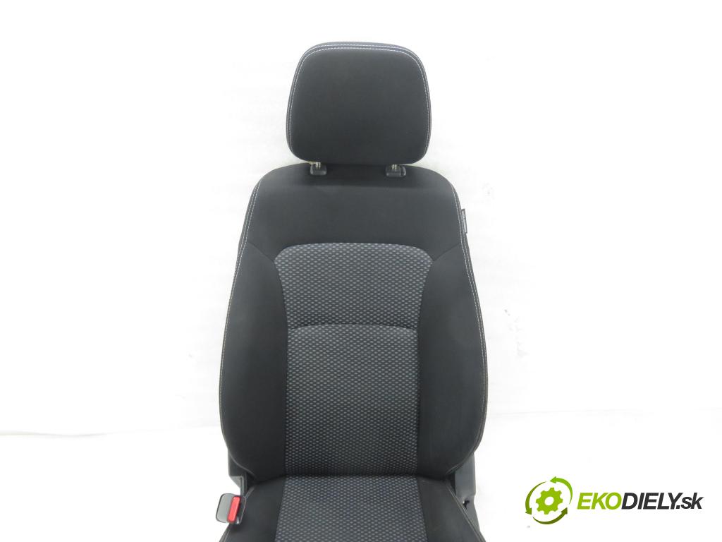 SUZUKI VITARA (LY) CROSSOVER 2016 0,00 1.6 (APK 416) - M16A 1586,00 Sedadlo šoféri