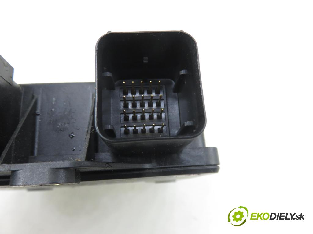 FORD FUSION (JU_) HB 2002 74,00 1.6 - FYJC 1596,00 MODUL air BAG 5WK43103 ; 2S6T14B056EL