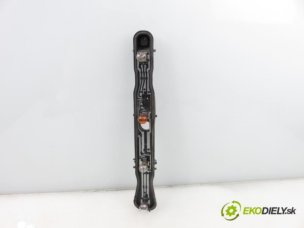 FIAT SCUDO (270_, 272_) BUS 2010 100,00 2.0 D Multijet - RHR 1997,00 vložka svetla ľavy zadné 89038145