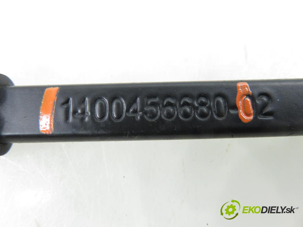 FIAT SCUDO (270_, 272_) BUS 2010 100,00 2.0 D Multijet - RHR 1997,00 RAMENO: stierače LP 1400456780 ; 1400456680