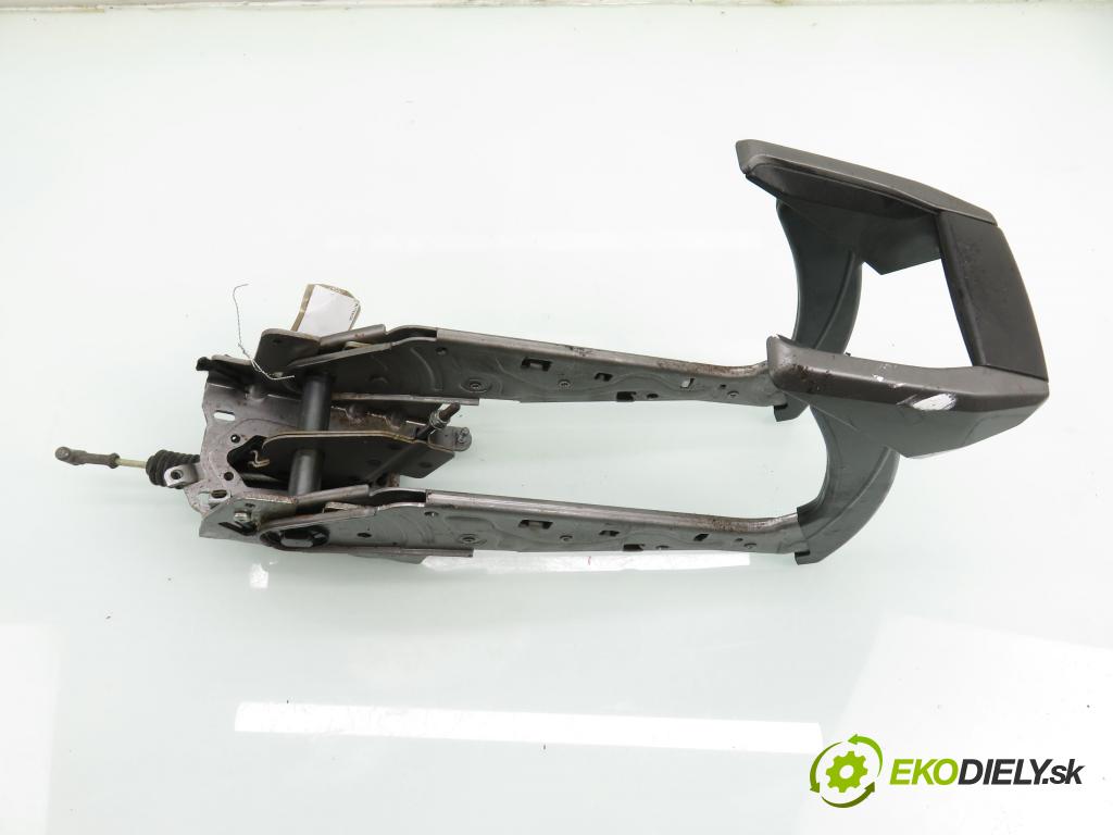 OPEL ZAFIRA B (A05) MINIVAN 2006 74,00 1.9 CDTI 8V 101 - Z 19 DTL 1910,00 PÁKA: brzdy MANUÁL 13237304AR