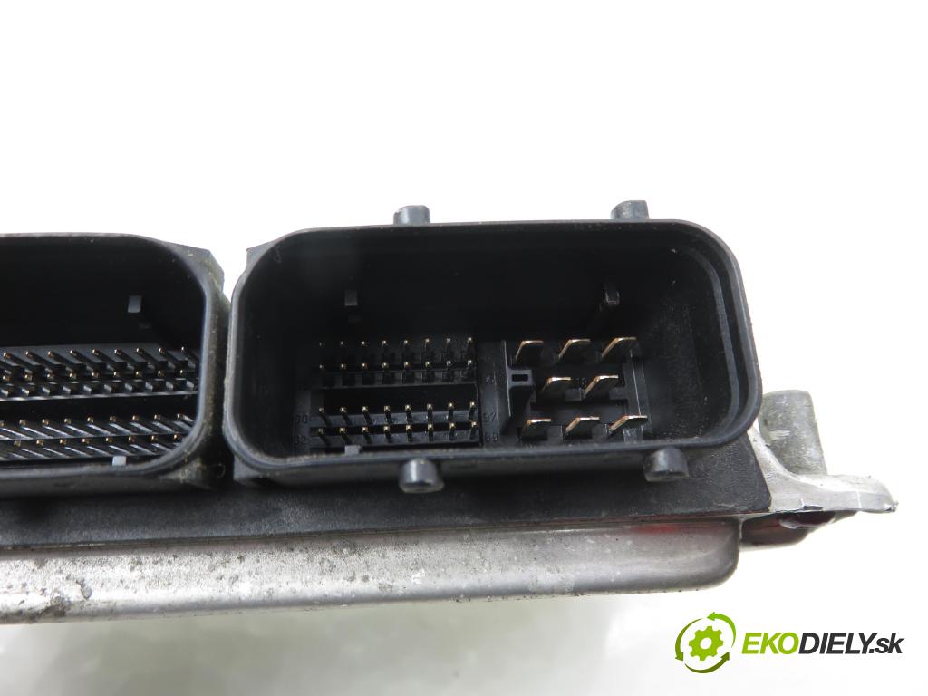 AUDI A3 (8L1) HB 2001 96,00 1.9 TDI - ASZ 1896,00 Riadiaca jednotka Motor 038906019CK ; 0281010308