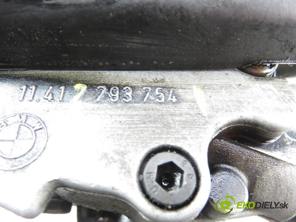 BMW 5 (E60) SEDAN 2006 120,00 520 d - M47 D20 (204D4) 1995,00 pumpa oleje 7793754 ; 7787504 ; 8052011 (Olejové čerpadlo)