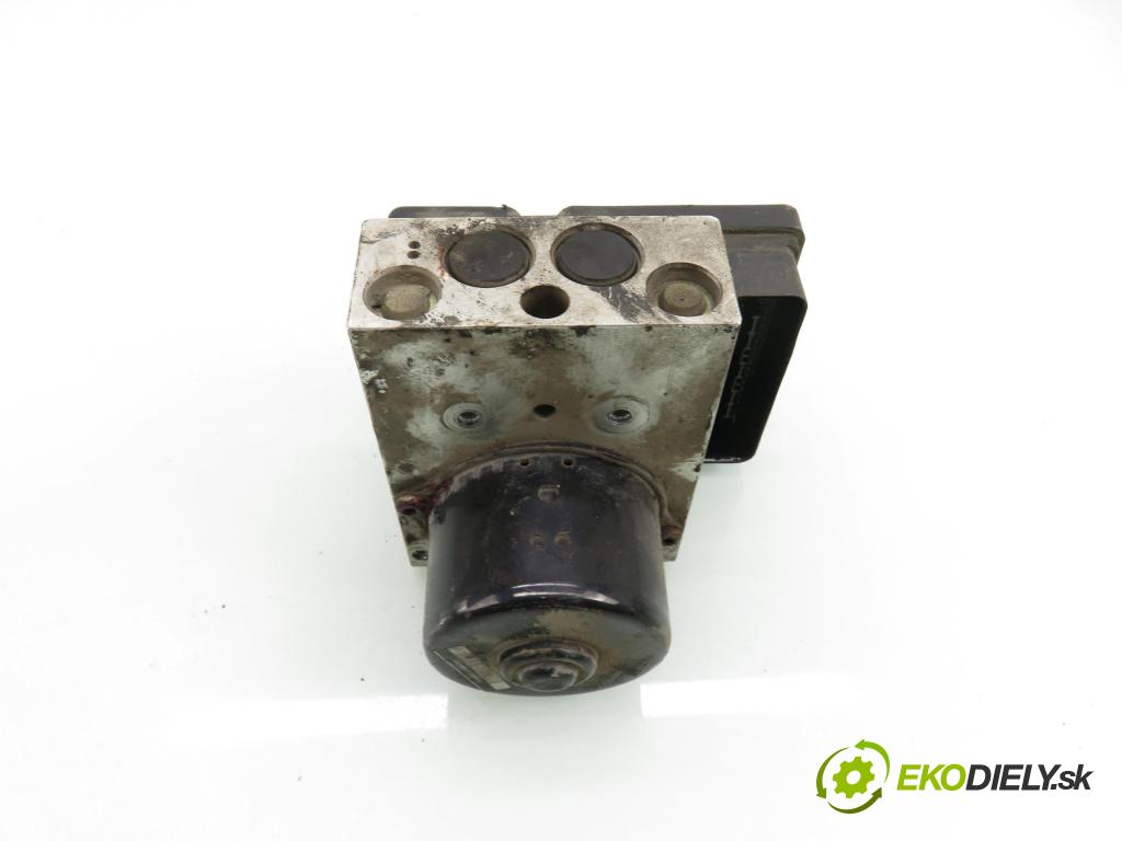 VW TRANSPORTER V Autobus (7HB, 7HJ, 7EB, 7EJ, 7EF, 7EG, 7HF, 7E BUS 2003 77,00 1.9 TDI - AXB 1896,00 Pumpa ABS 7H0614111 ; 7H0907379 ; 10020403104 (Pumpa ABS)