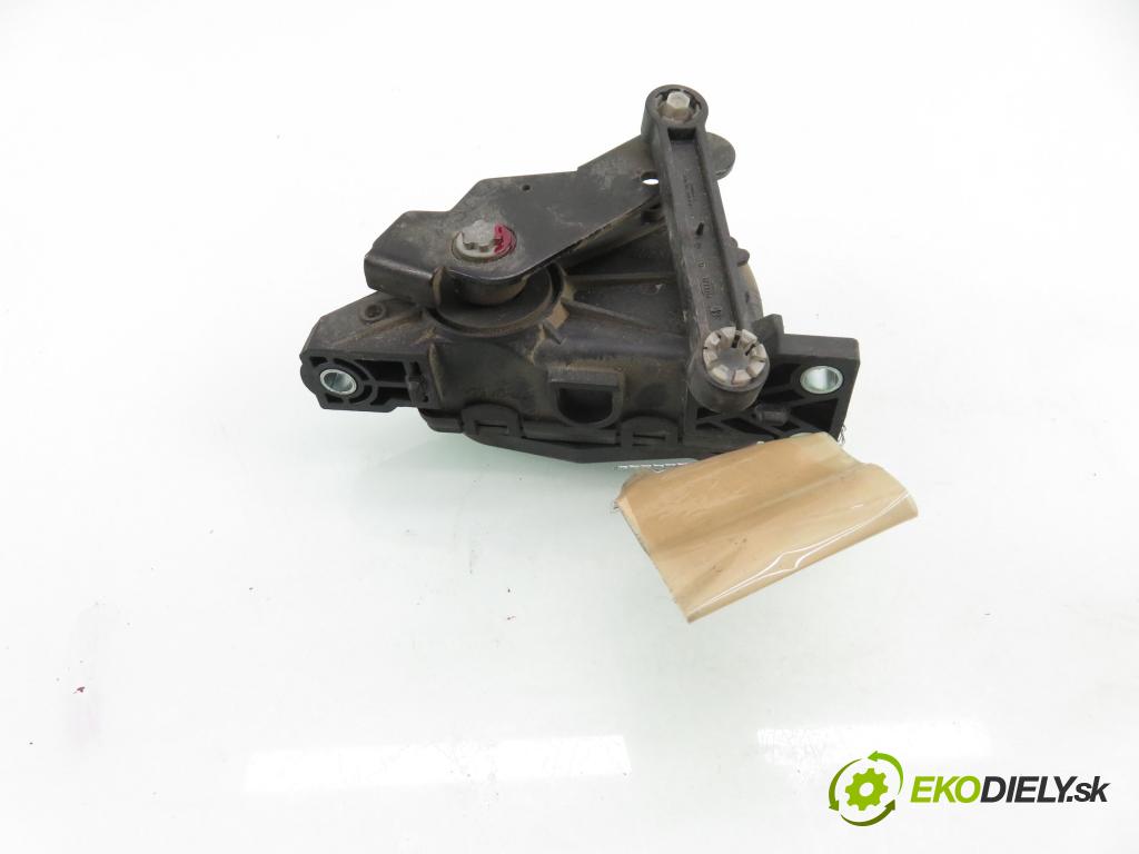 RENAULT KANGOO (KC0/1_) KOMBIVAN 2008 50,00 1.5 dCi 68 - K9K 714 1461,00 potenciometr plynového pedálu 8200699691 ; 6PV00811924 (Potenciometr plynového pedálu)