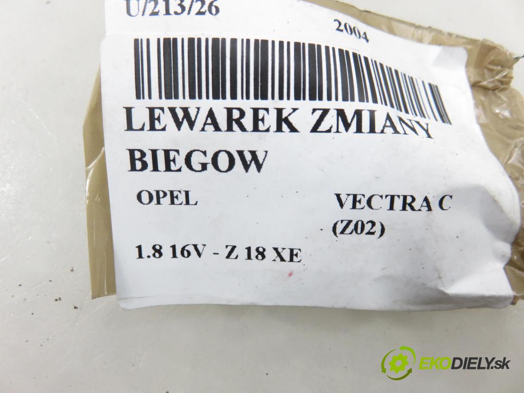OPEL VECTRA C (Z02) SEDAN 2004 90,00 1.8 16V - Z 18 XE 1796,00 ZVEDÁK: 24456028