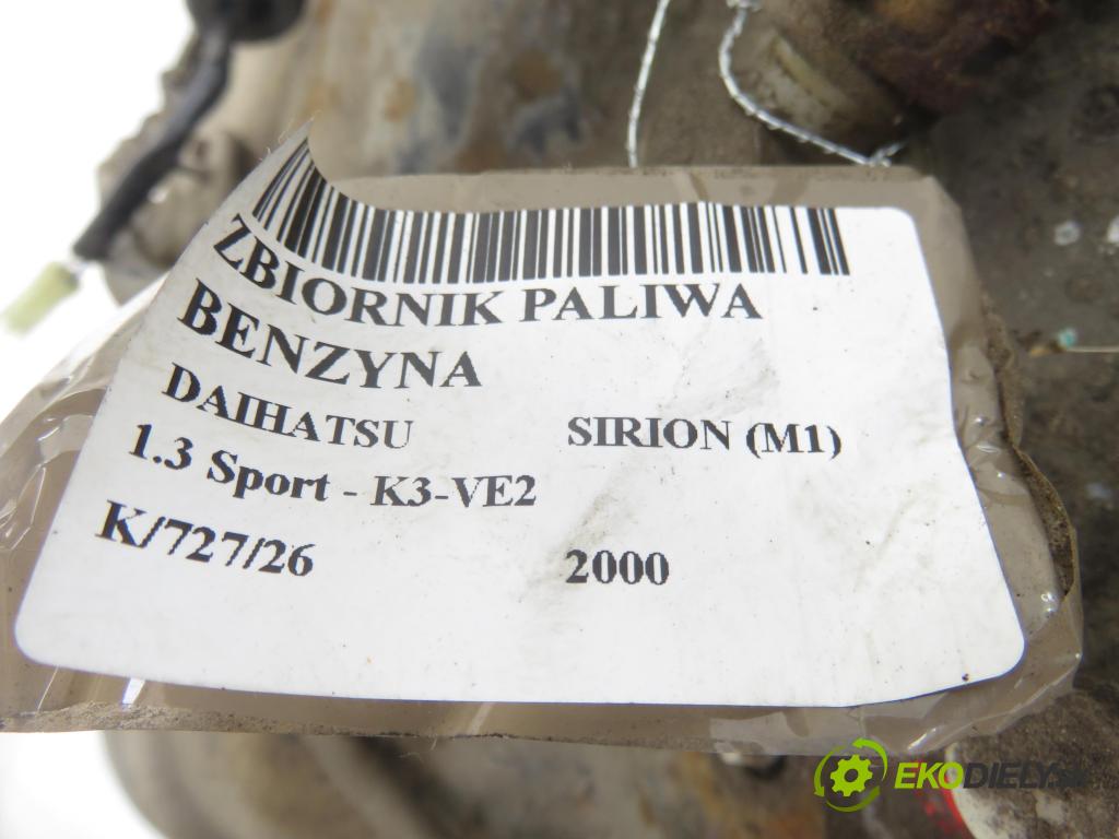 DAIHATSU SIRION (M1) HB 2000 75,00 1.3 Sport - K3-VE2 1298,00 nádržka paliva benzín