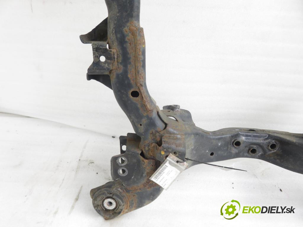 CHEVROLET CAPTIVA (C100, C140) SUV 2012 137,00 2.4 186 - LE9 2384,00 predný