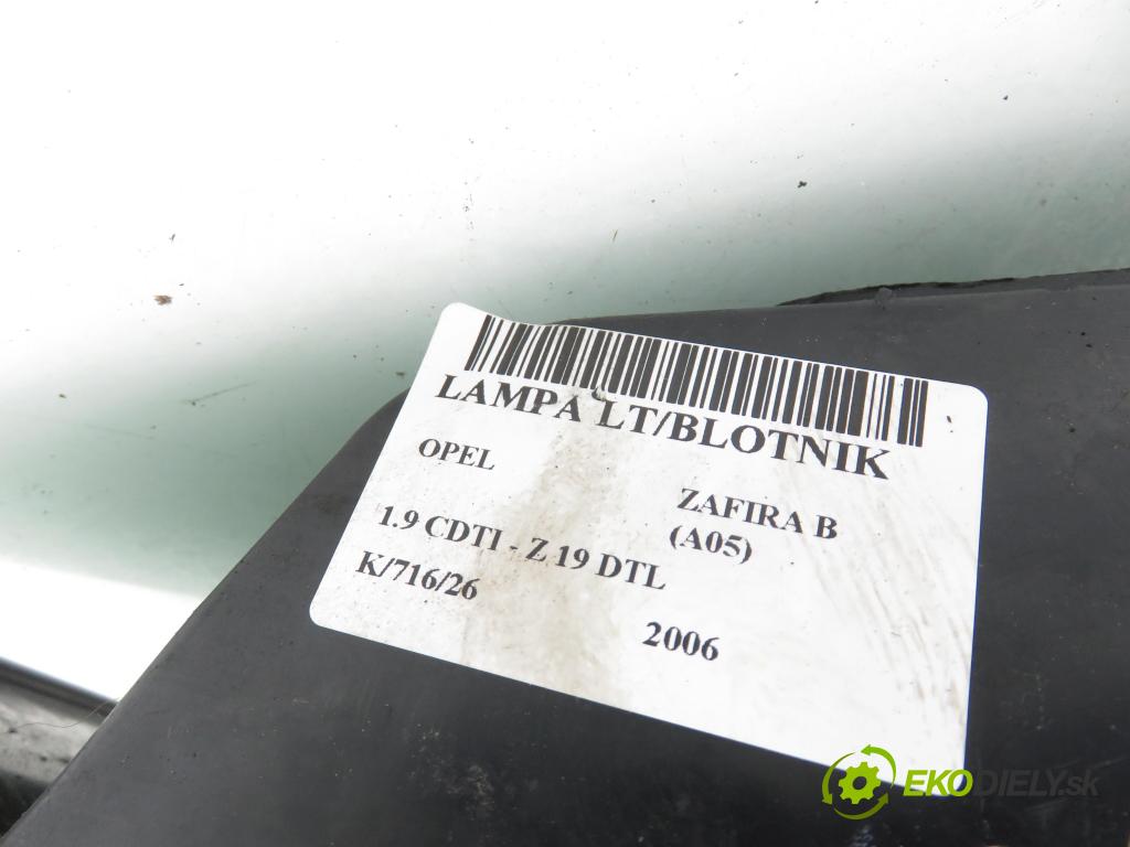 OPEL ZAFIRA B (A05) MINIVAN 2006 74,00 1.9 CDTI 8V 101 - Z 19 DTL 1910,00 světlo levé zadní