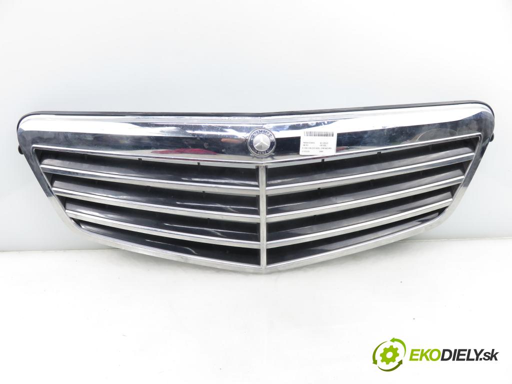 MERCEDES-BENZ KLASA E (W212) SEDAN 2009 170,00 E 350 CDI 231 - OM 642.850 2987,00 Mriežka / maska A2128801083