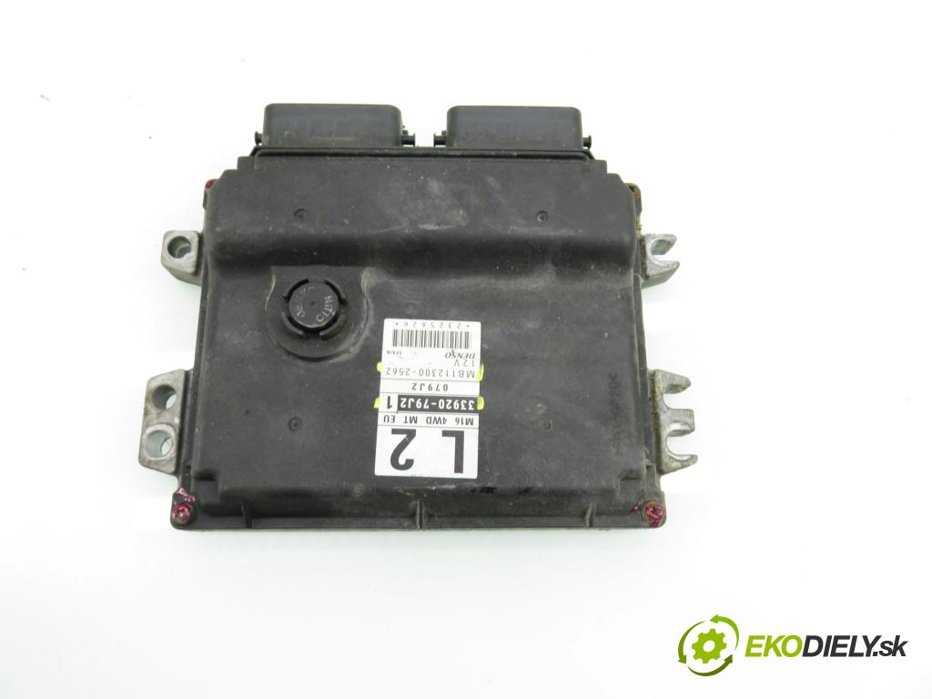 SUZUKI SX4 (EY, GY) CROSSOVER 2007 79,00 1.6 VVT 4x4 (RW 416) - M16A 1586,00 Riadiaca jednotka Motor 3392079J21 ; MB1123002562