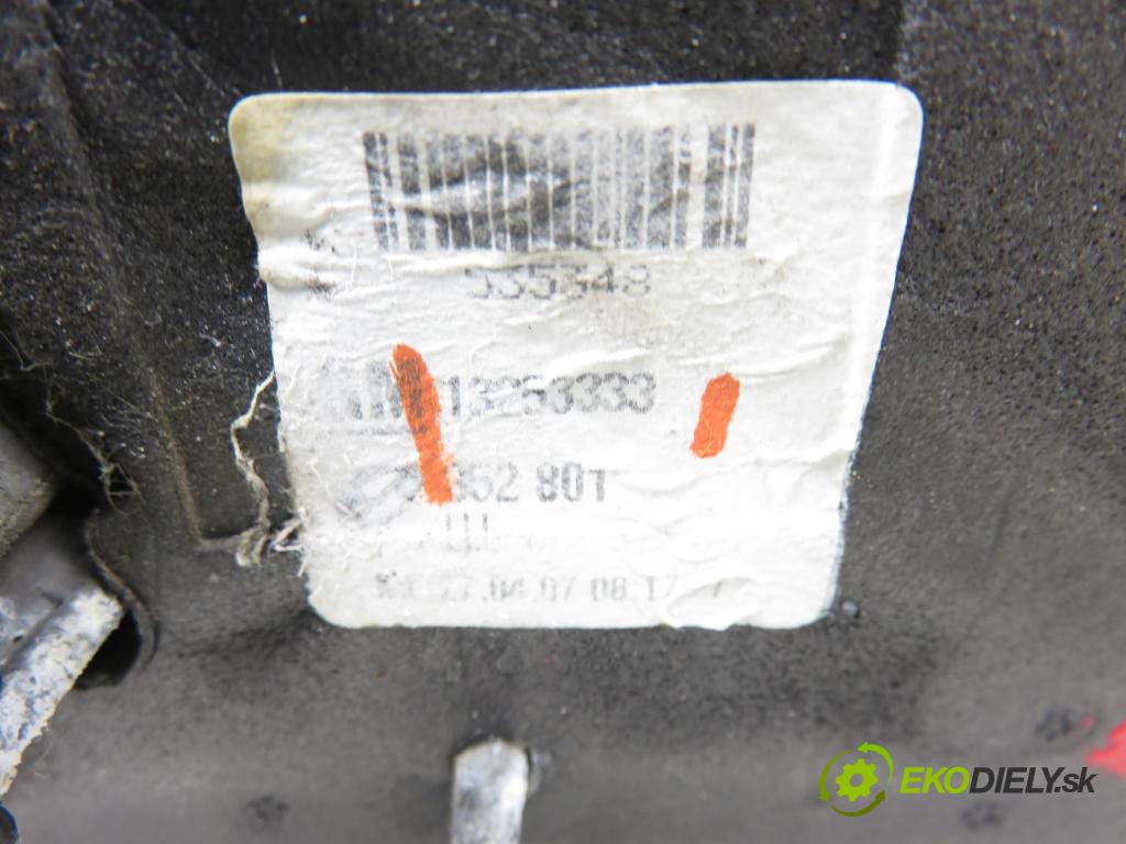 OPEL VECTRA C (Z02) SEDAN 2004 90,00 1.8 16V - Z 18 XE 1796,00 Spätné zrkadlo LE 13253333