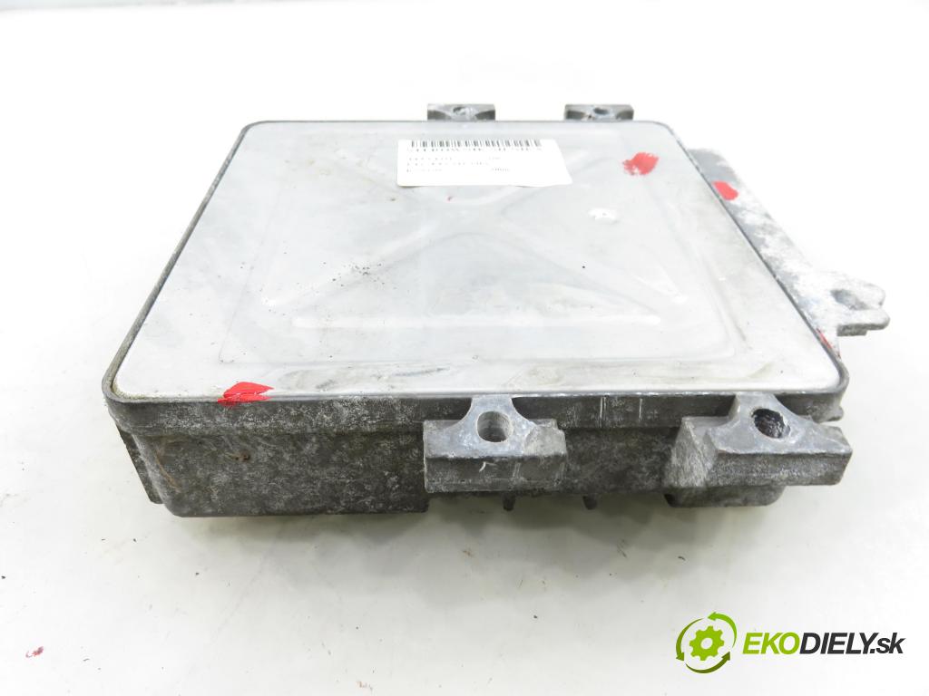 PEUGEOT 206 liftback (2A/C) HB 2000 55,00 1.4 i 75 -  KFX 1361,00 Riadiaca jednotka Motor IAW1AP90 ; 9639908380