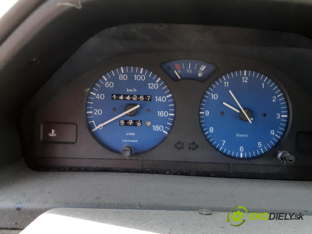 PEUGEOT 106 I (1A, 1C) HB 1997 37,00 1 - CDZ (TU9M) 954,00 Prístrojovka elektrický 9627755180