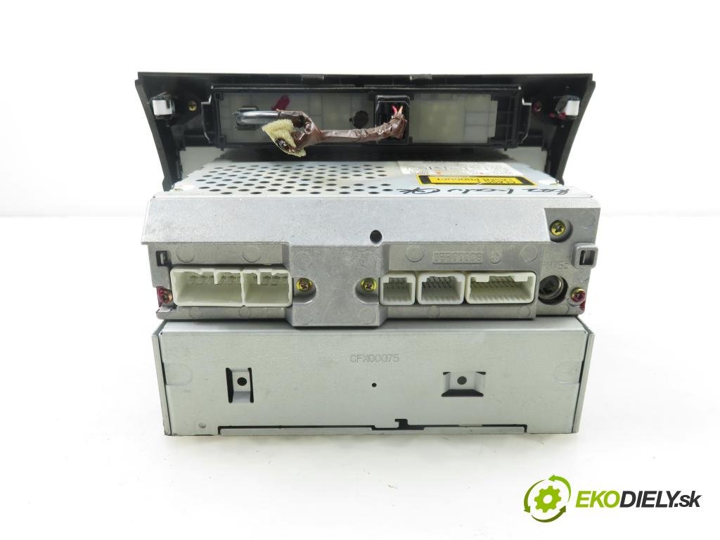 TOYOTA COROLLA Verso (ZER_, ZZE12_, R1_) VAN 2004 85,00 2.0 D-4D (CUR10_) - 1CD-FTV 1995,00 RADIO CD 861200F010