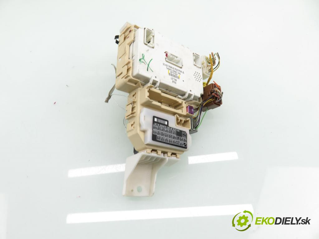 SUZUKI SX4 (EY, GY) CROSSOVER 2007 79,00 1.6 VVT 4x4 (RW 416) - M16A 1586,00 MODUL BCM 3677079J31