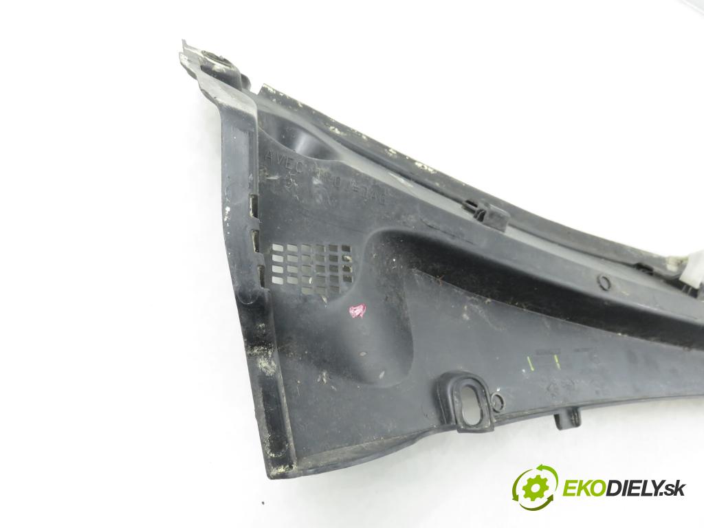 RENAULT MASTER III Skrzynia (FV) FURGON 2011 92,00 2.3 dCi 125 FWD (FV0C, FV0D) - M9T 676 2298,00 Torpédo, plast pod čelné okno 668110010R ; 668110011R (Torpédo (plast pod čelným sklom))