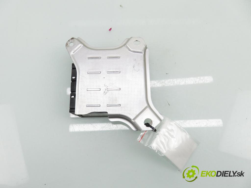 CITROEN C1 (PM_, PN_) HB 2007 50,00 1.0 12V R3 68 - 1KR-FE 998,00 MODUL air BAG 891700H010 ; 212388101
