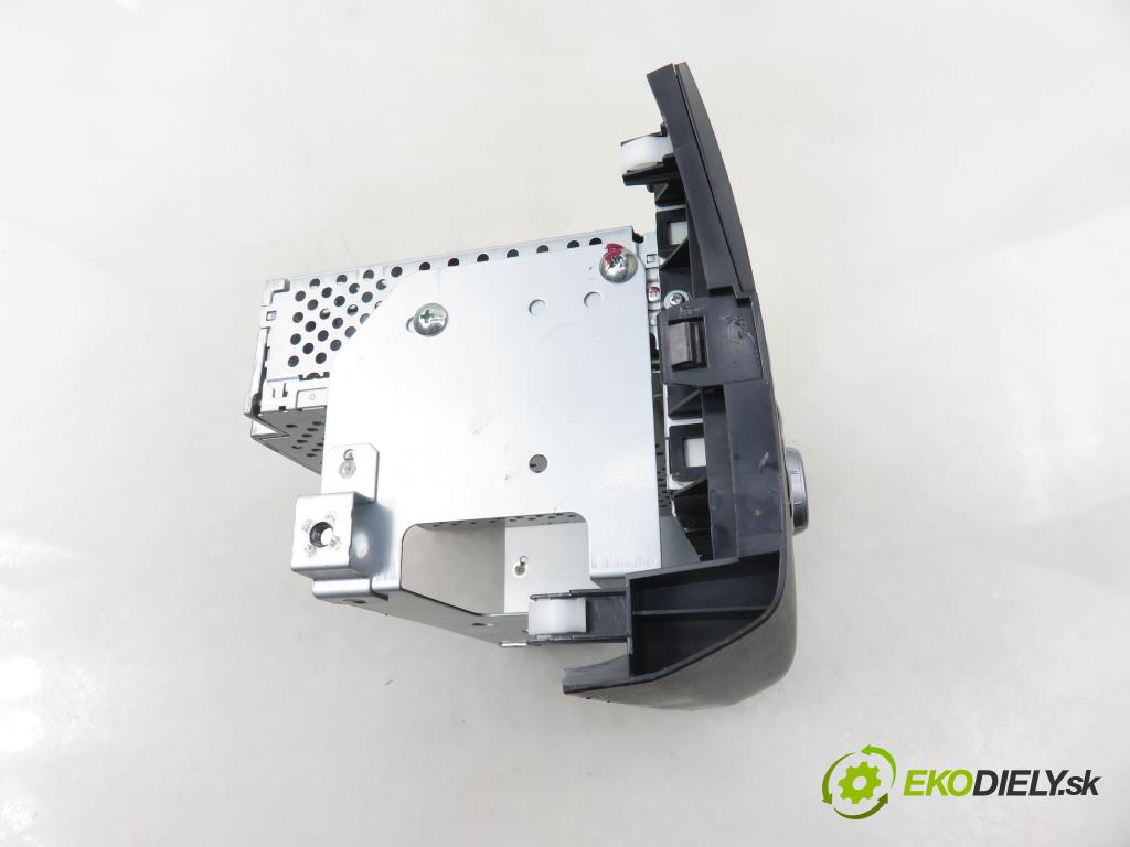 SUZUKI SWIFT III (MZ, EZ) HB 2006 0,00 1.3 4x4 (RS 413) - M13A 1328,00 RADIO CD 3910162J30