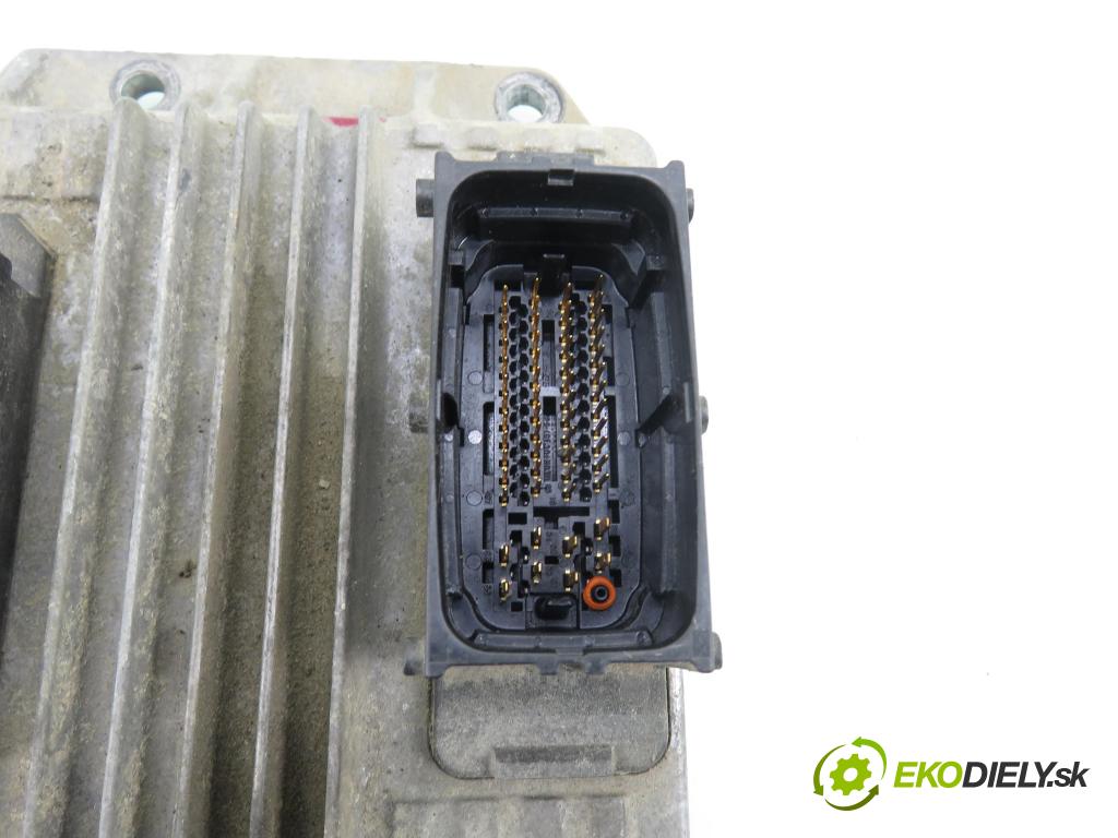 OPEL MERIVA A nadwozie wielkoprzestrzenne (MPV) (X03) HB 2004 74,00 1.7 CDTI 100 - Z 17 DTH 1686,00 Riadiaca jednotka Motor 8973509486 ; 97350948 ; 1125000164
