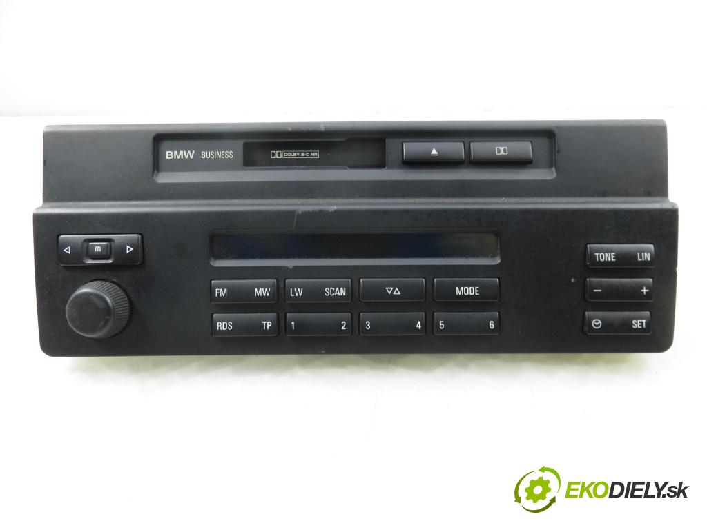 BMW 5 Touring (E39) KOMBI 2001 135,00 530 d - M57 D30 (306D1) 2926,00 RADIO Modul 6903873