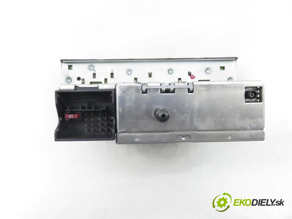 BMW 5 Touring (E39) KOMBI 2001 135,00 530 d - M57 D30 (306D1) 2926,00 RADIO Modul 6903873
