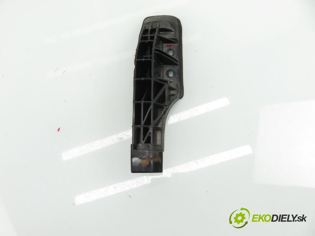 SUZUKI JIMNY (FJ) TERENOWY 2002 59,00 1.3 16V 4WD (SN413) - G13BB 1298,00 Uchytenie