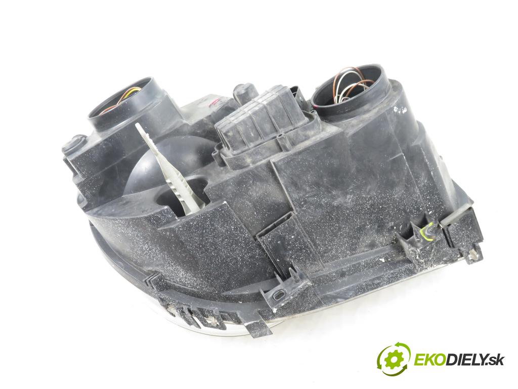 VW POLO (9N_) HB 2002 55,00 1.4 16V 75 - BBY 1390,00 Svetlo LP 6Q1941007M