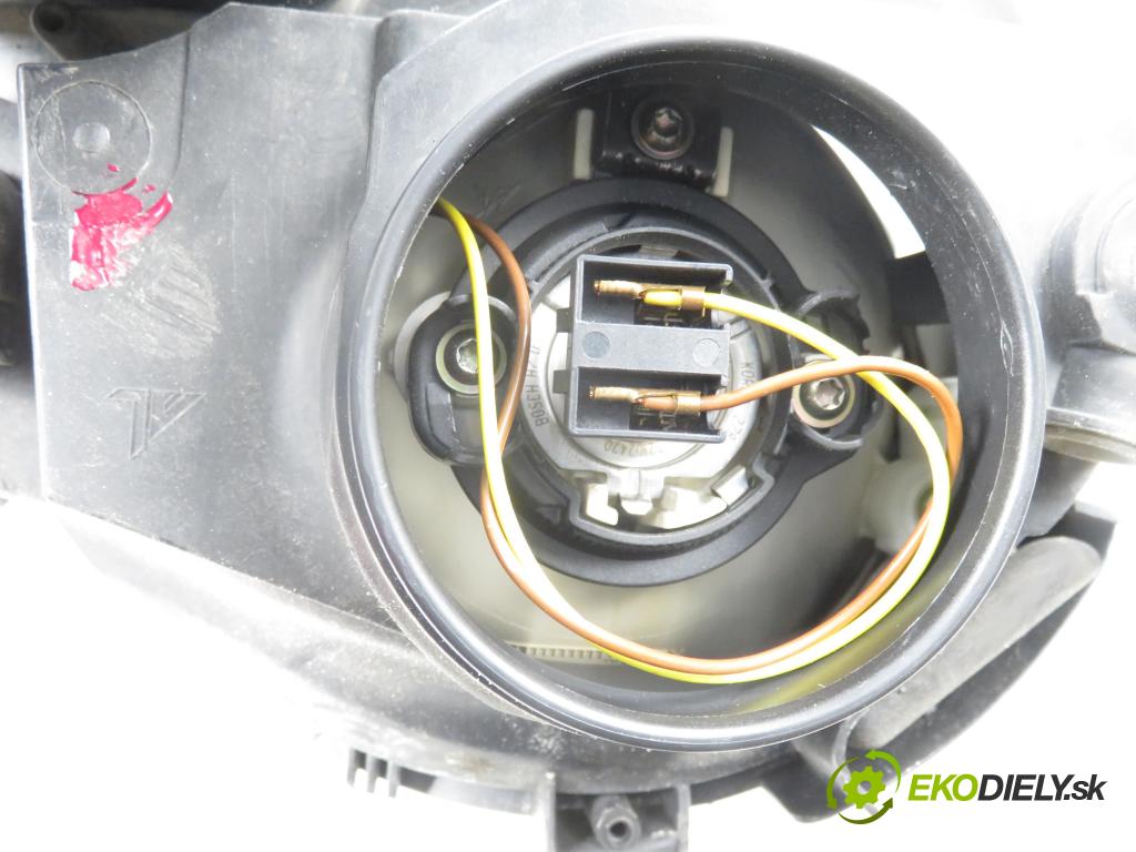 VW POLO (9N_) HB 2002 55,00 1.4 16V 75 - BBY 1390,00 Svetlo LP 6Q1941007M