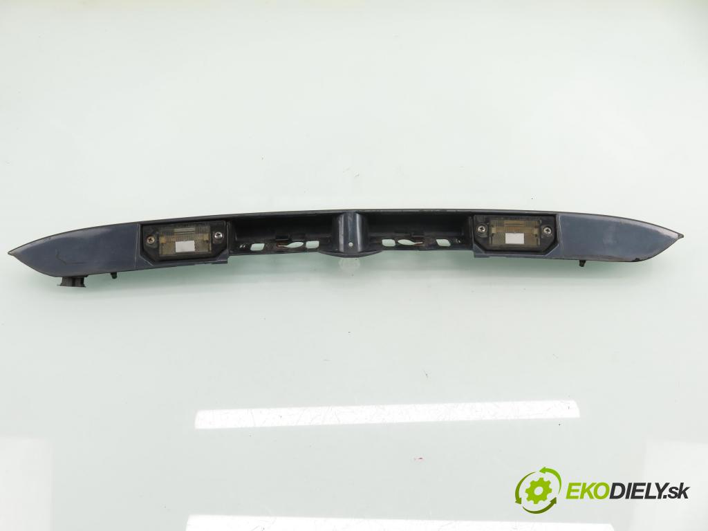 VW PASSAT B5 (3B2) SEDAN 2000 85,00 1.9 TDI - AJM 1896,00 Zadné čelo dverí kufor 3B0827574A