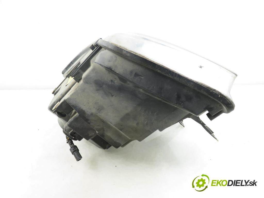 VW TRANSPORTER V Autobus (7HB, 7HJ, 7EB, 7EJ, 7EF, 7EG, 7HF, 7E BUS 2003 77,00 1.9 TDI - AXB 1896,00 Svetlo LP 7H1941015S