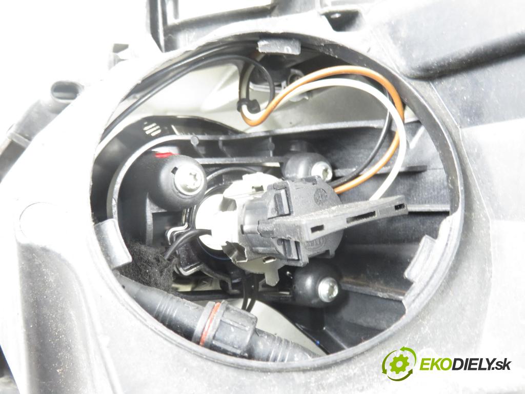 BMW 5 (E60) SEDAN 2006 120,00 520 d - M47 D20 (204D4) 1995,00 Svetlo PP 7177730