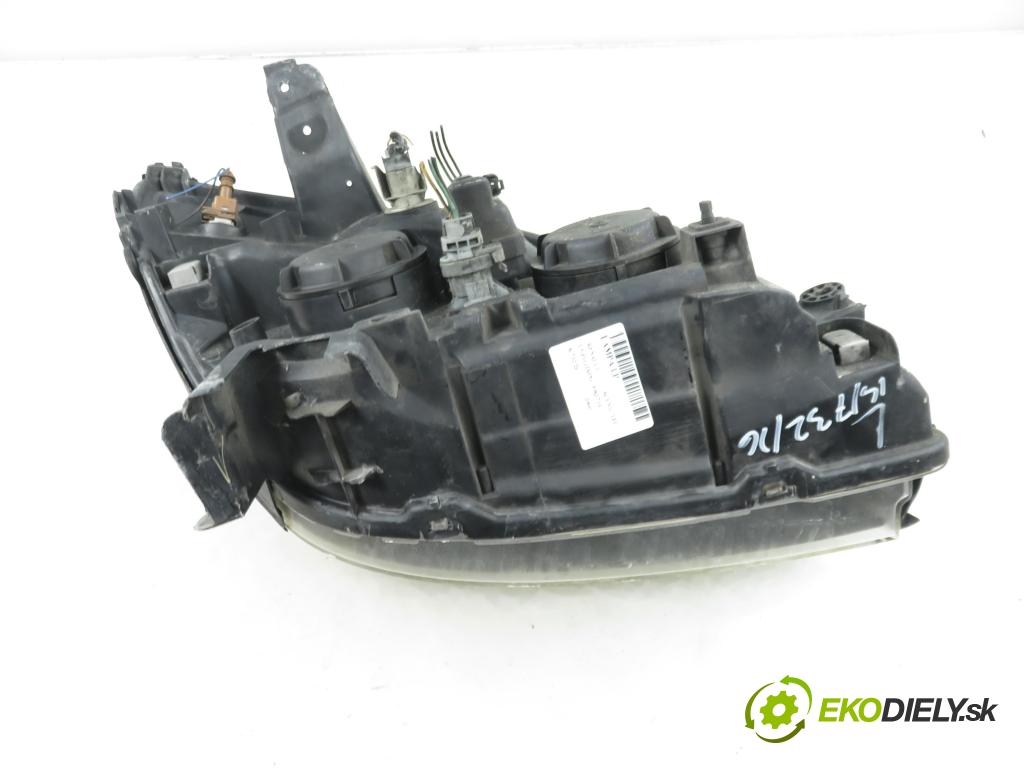 RENAULT SCENIC I (JA0/1_) MINIVAN 2000 72,00 1.9 dTi (JA0N) - F9Q 734 1870,00 Svetlo LP 7700432098 ; 7701047604