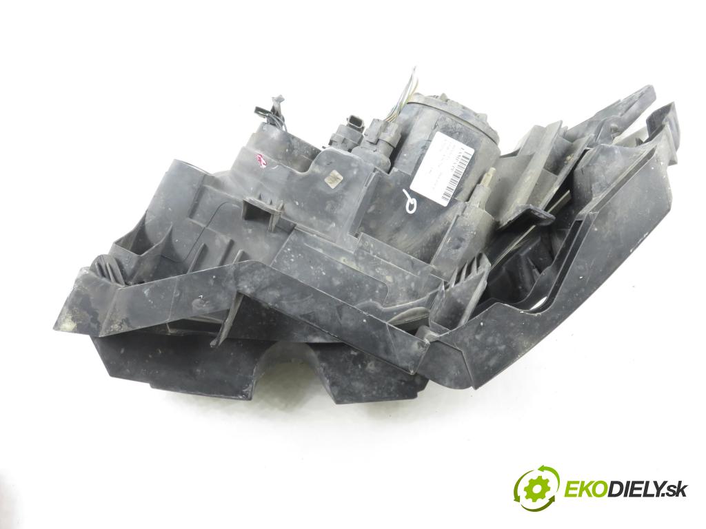 RENAULT MEGANE II (BM0/1_, CM0/1_) HB 2006 63,00 1.5 dCi 86 - K9K 724 1461,00 Svetlo PP 8200412742A ; 89312740