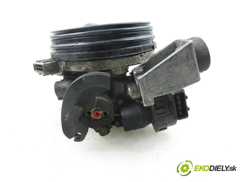 PEUGEOT 106 I (1A, 1C) HB 1997 37,00 1 - CDZ (TU9M) 954,00 Vstrek 0438201531 ; 0132008602