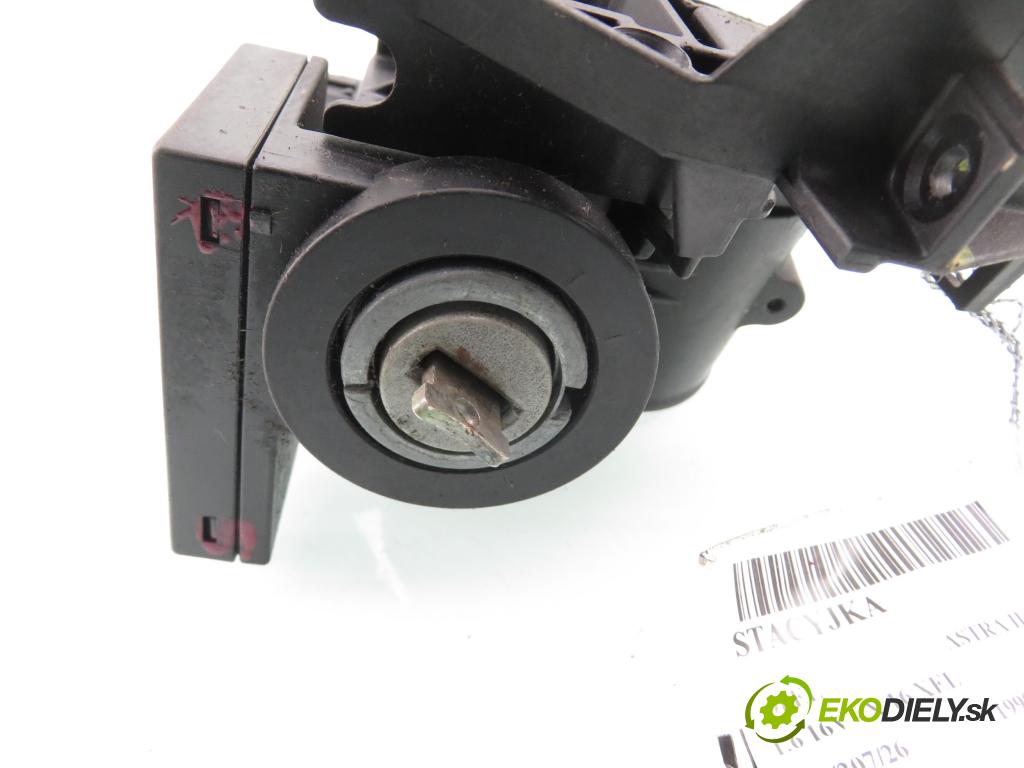 OPEL ASTRA G liftback (T98) HB 1999 74,00 1.6 16V - X 16 XEL 1598,00 spinačka 90589313 ; 90589389 ; 5WK4763 (Spínacia skrinka)