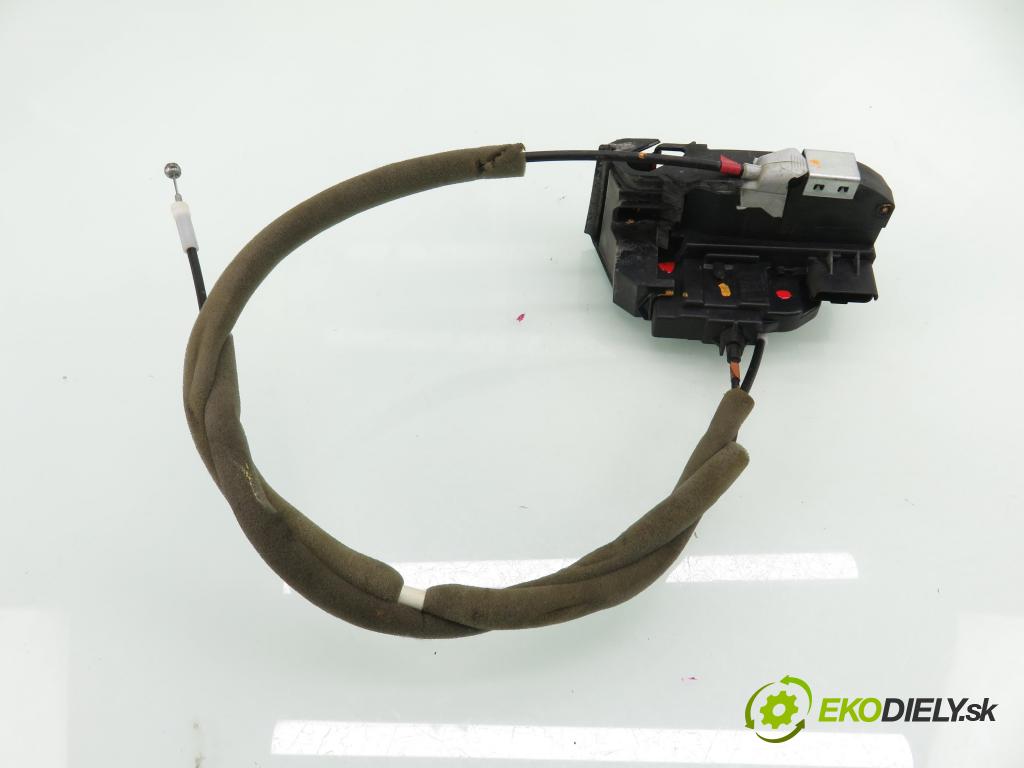 NISSAN QASHQAI II (J11, J11_) CROSSOVER 2015 85,00 1.2 DIG-T - HR12DDT 1197,00 zámok LTE